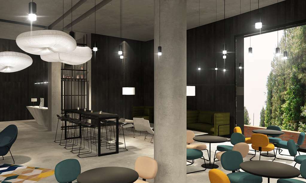 Golden Tulip Design Tbilisi Hotel Interiør billede